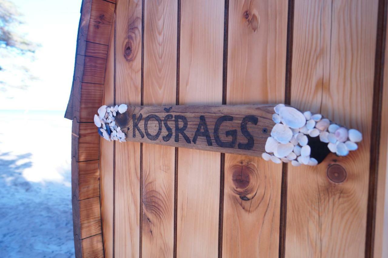 Kempings Saulesmajas Kolka Buitenkant foto