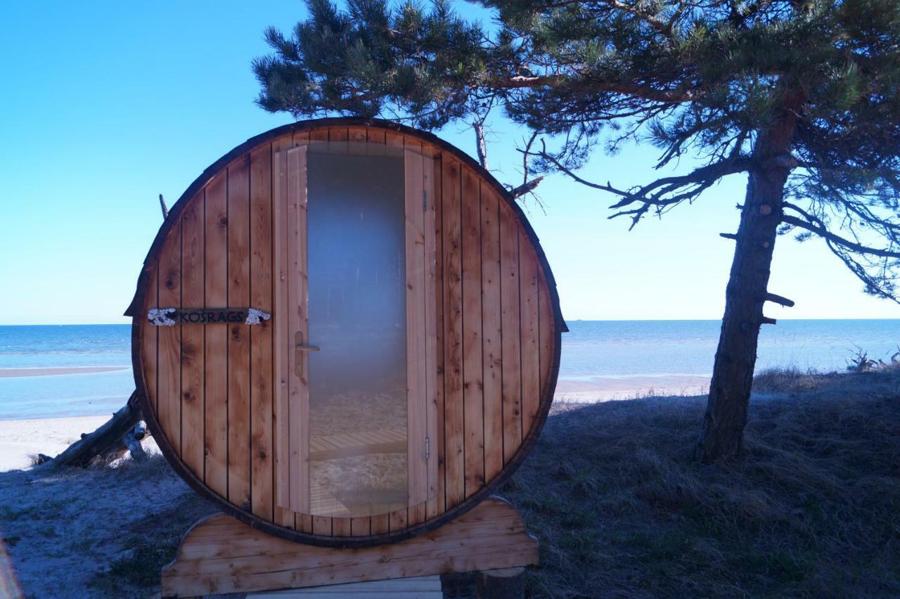 Kempings Saulesmajas Kolka Buitenkant foto