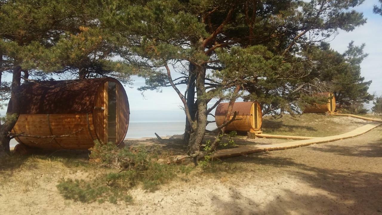 Kempings Saulesmajas Kolka Buitenkant foto