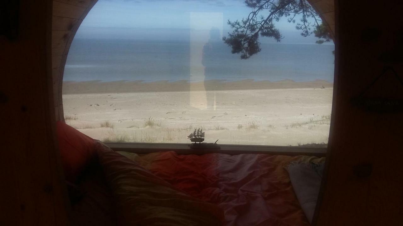 Kempings Saulesmajas Kolka Buitenkant foto