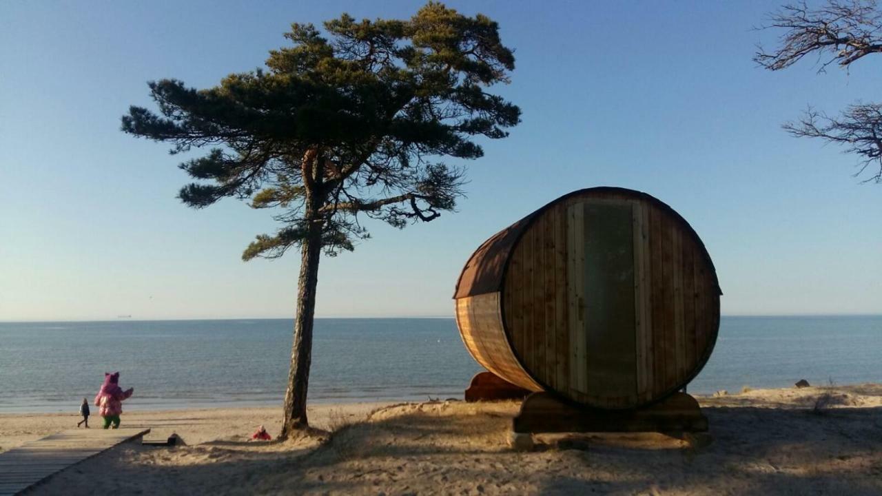 Kempings Saulesmajas Kolka Buitenkant foto