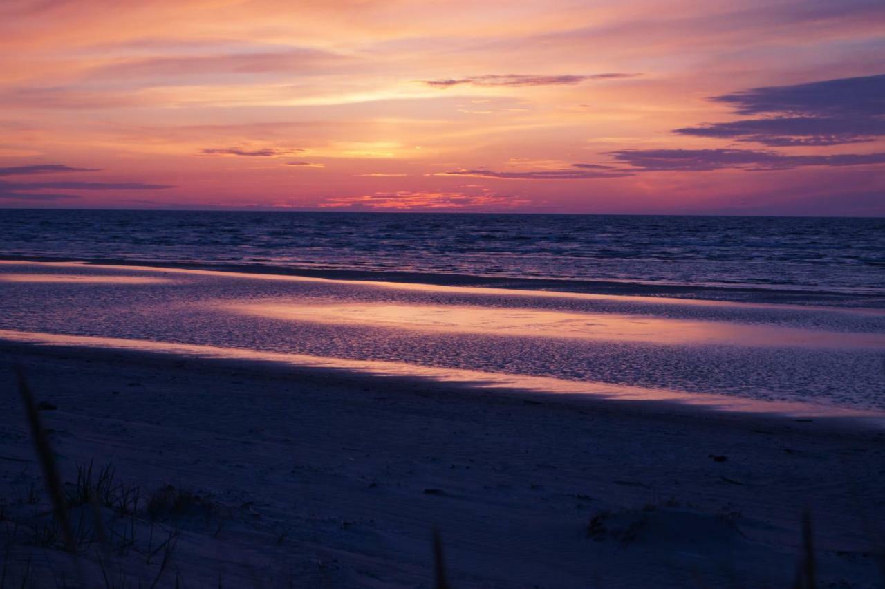 Kempings Saulesmajas Kolka Buitenkant foto