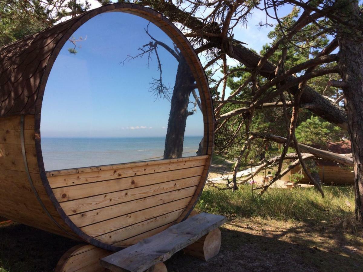 Kempings Saulesmajas Kolka Buitenkant foto